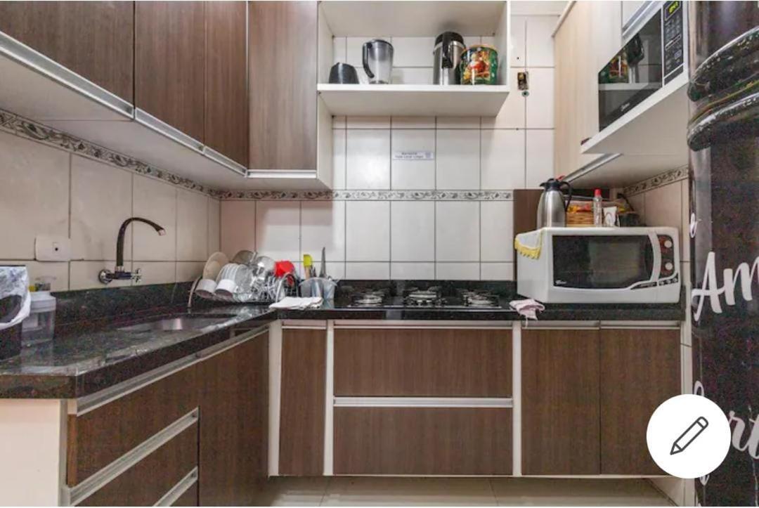 Quarto Em Casa Da Familia Anton São José dos Pinhais Buitenkant foto